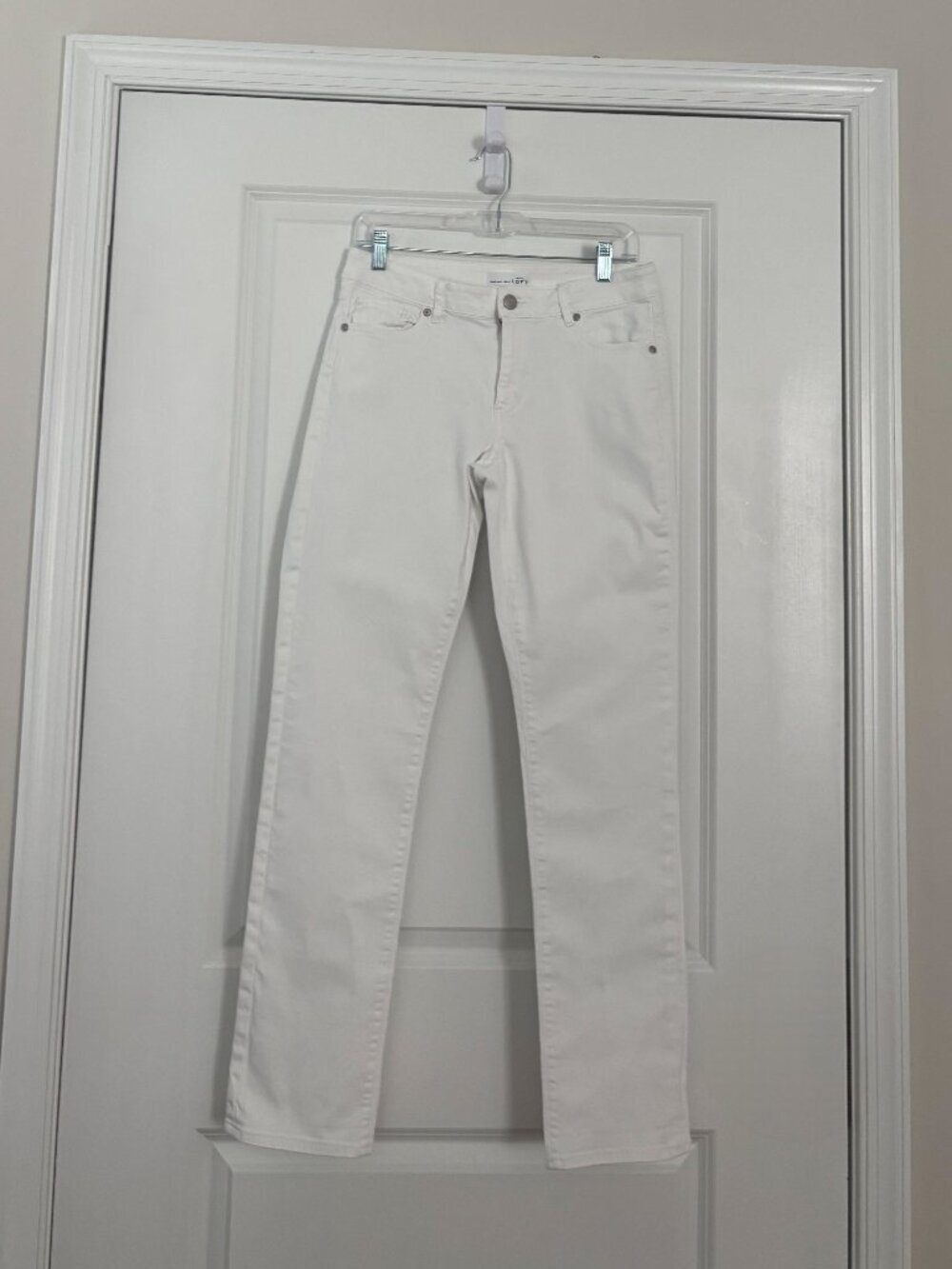 Ann Taylor Classic White Curvy Straight 5-pocket Denim Jeans Size 27/4